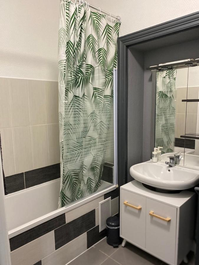La Maison Sevigne - Appart Hotel - N°1 Béthune Eksteriør billede